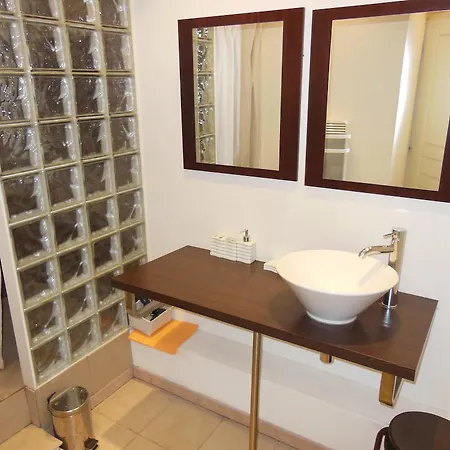 Apartment 1 Bedroom Joffre 2 Mins From Palais Des Festivals 263